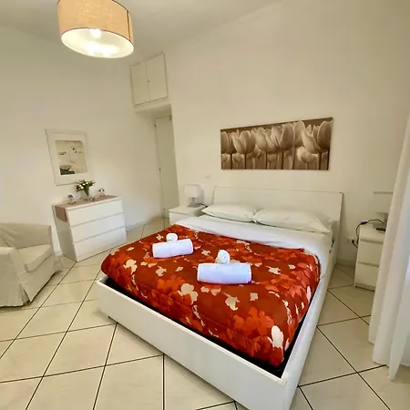 Mary's - House For 4 People - Close To The Vatican